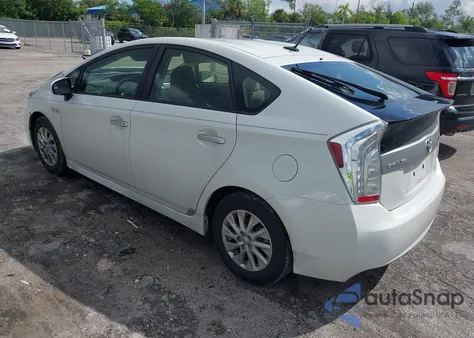 2015 Toyota Prius Plug-In from USA, damaged, VIN JTDKN3DP3F3068870